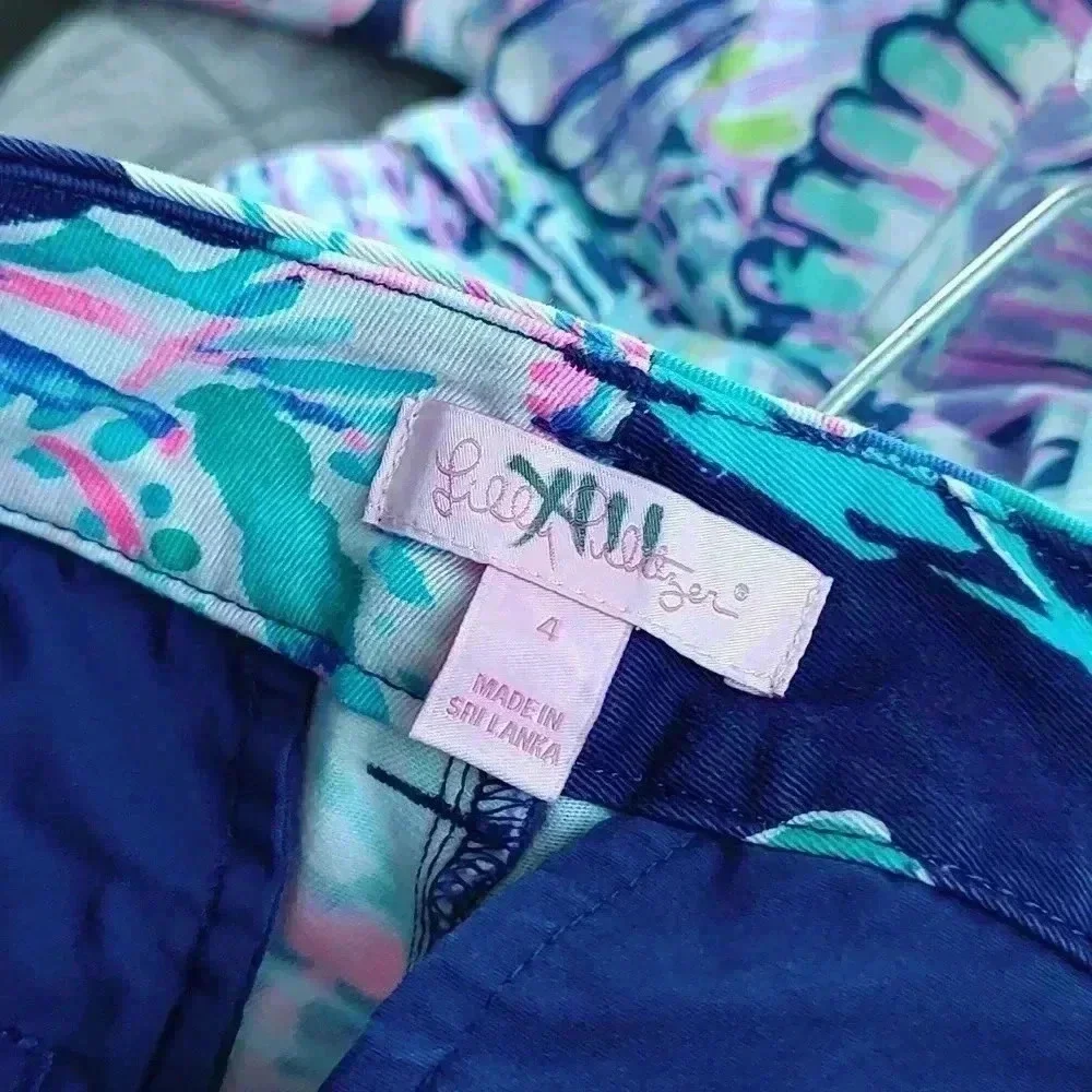 Lilly Pulitzer CALLAHAN CHINO Bright Navy Caught Up